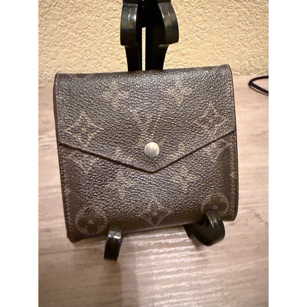Louis Vuitton Monogram Porte-Monnaie Cartes Coin Wallet
